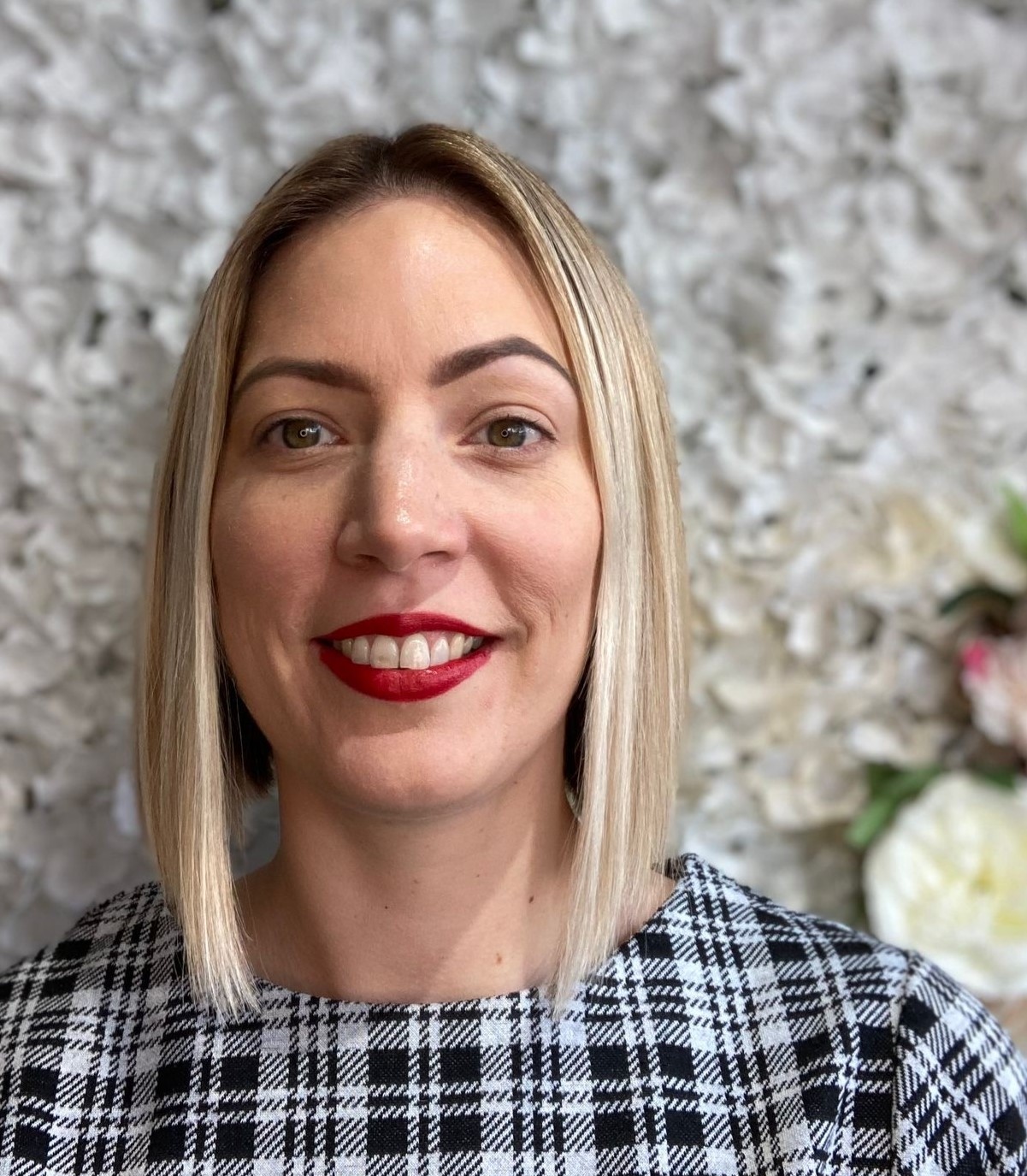 Portrait of Alison, customer engagement & administrative assistant at SolarGo2